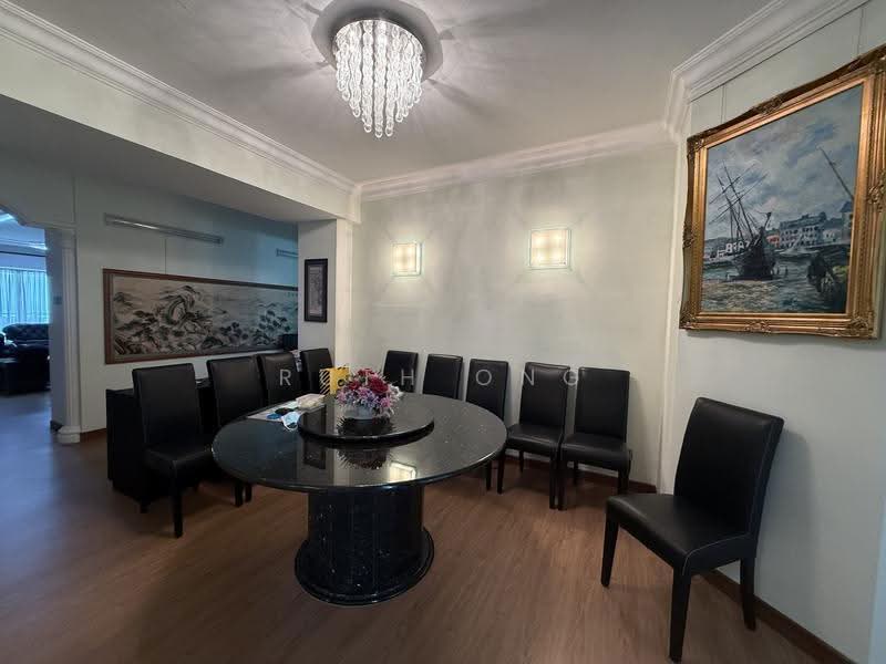 Kondominium untuk Dijual di The Regency Condominium - Ruth Ong - Dining Room - PropertyGuru.com.my