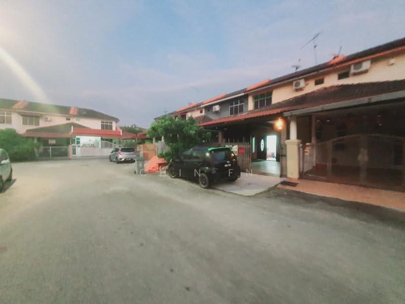 2-storey Terraced House for Sale in Taman Angkasa Nuri (Durian Tunggal) - CHIN FN - Exterior - PropertyGuru.com.my