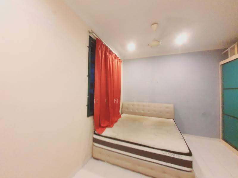 2-storey Terraced House for Sale in Taman Angkasa Nuri (Durian Tunggal) - CHIN FN - Bedroom - PropertyGuru.com.my