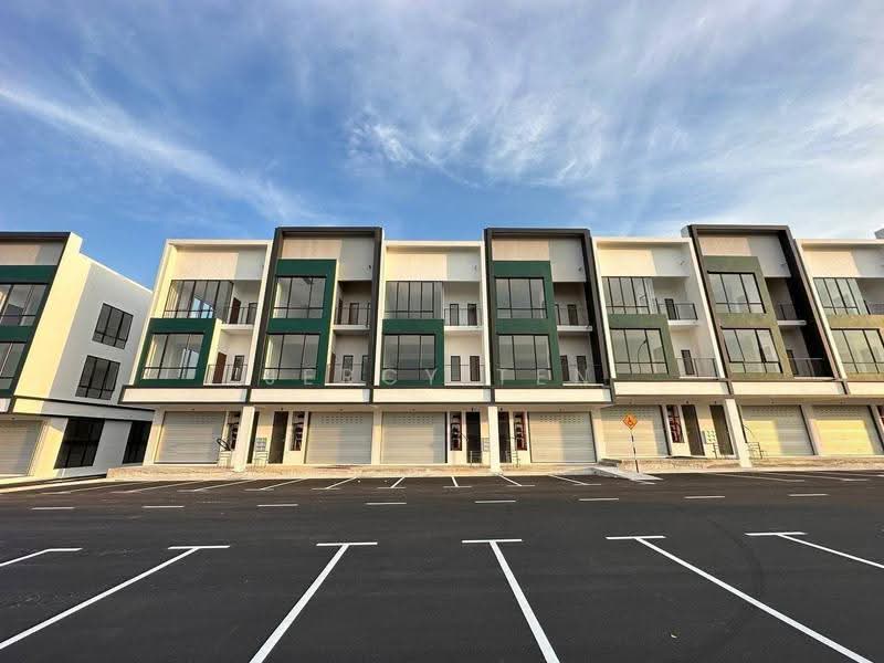 Shop / Office for Rent in Austin Crest (Johor Bahru) - Jercy Ten - Exterior - PropertyGuru.com.my