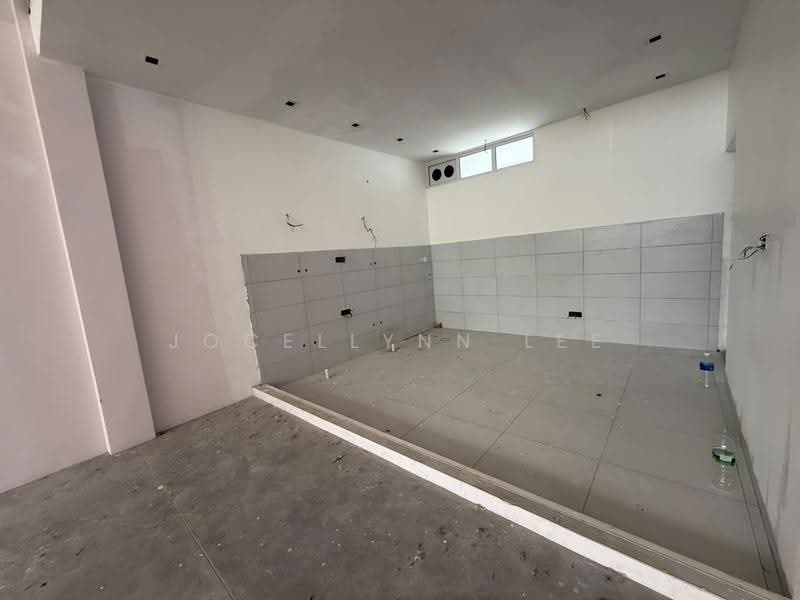 Shop for Rent in Tanjung Bungah (Tanjung Bungah) - Jocellynn Lee - Interior - PropertyGuru.com.my