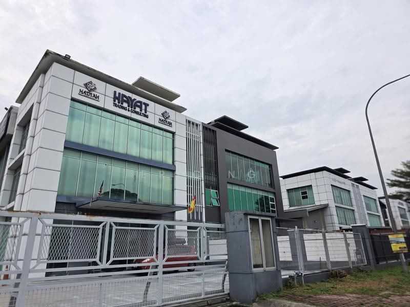 Kilang Berkembar untuk Dijual di Lekas Industrial Park (Semenyih) - Eric Ng - Exterior - PropertyGuru.com.my