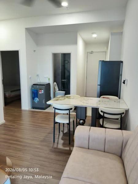 Kediaman Servis untuk Disewa di The Mate @ Damansara Jaya - Lesli Yim - Living Room - PropertyGuru.com.my
