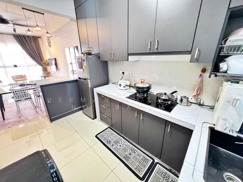 Terraced House for Sale in Hulu Langat (Selangor) - Herman Sazwan Nor Rahim - Kitchen - PropertyGuru.com.my