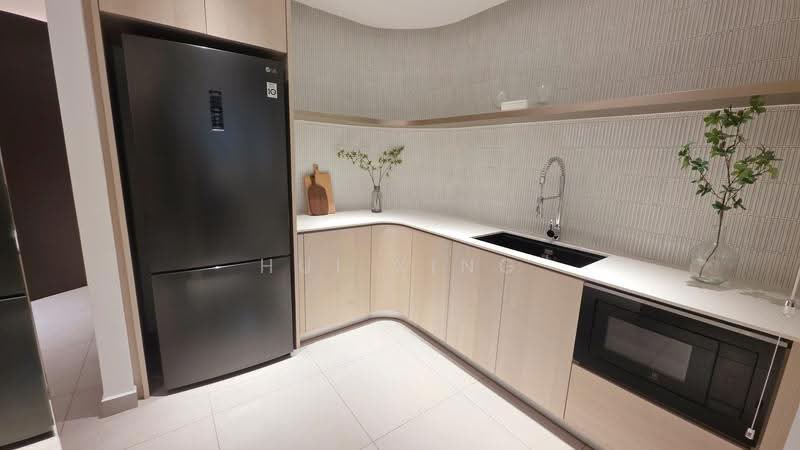 Condominium for Sale at Lumina Residence - Hui Xing - Kitchen - PropertyGuru.com.my