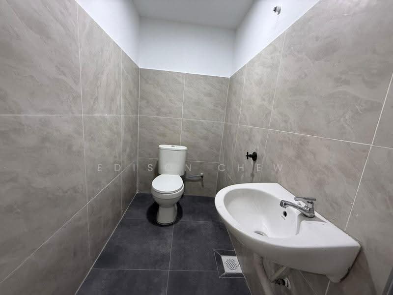2-storey Terraced House for Sale in Taman Puteri Wangsa (Ulu Tiram) - EDISON CHEW - PropertyGuru.com.my