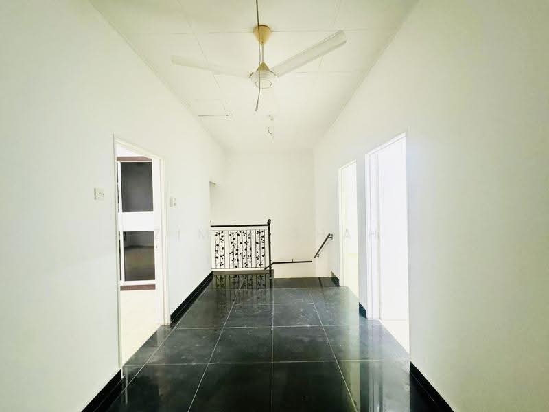 Rumah Teres untuk Dijual di Sungai Buloh (Selangor) - Zimir Shah - Interior - PropertyGuru.com.my