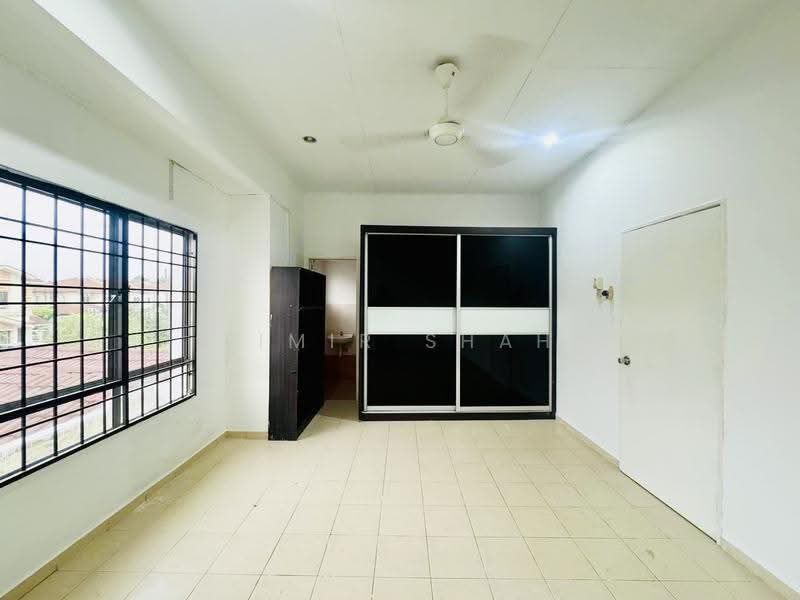 Rumah Teres untuk Dijual di Sungai Buloh (Selangor) - Zimir Shah - Interior - PropertyGuru.com.my