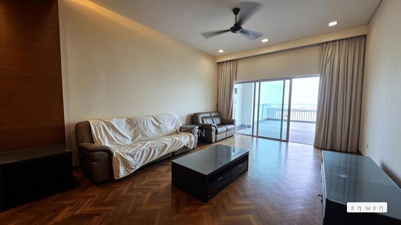 Service Residence for Sale at Straits Quay (The Suites at Waterside) - Ang En Wen - Living Room - PropertyGuru.com.my