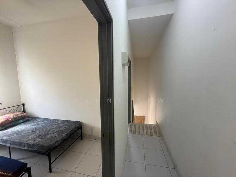 2-storey Terraced House for Sale in Taman Lagenda Putra (Kulai) - Jeanne Tew - Bedroom - PropertyGuru.com.my