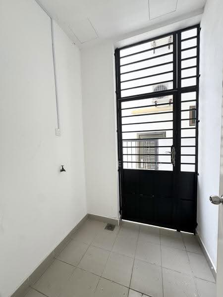 Cluster House for Sale in Setia Tropika (Johor Bahru) - Pauline Goh - Interior - PropertyGuru.com.my