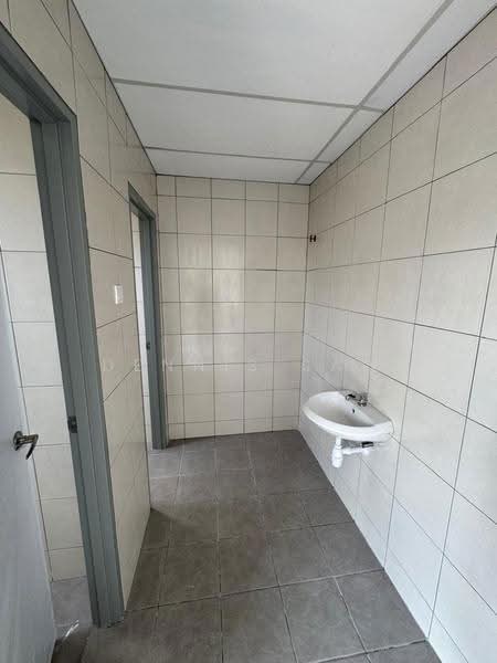 Shop / Office for Rent in Ampang (Kuala Lumpur) - Dennis Saw - Interior - PropertyGuru.com.my