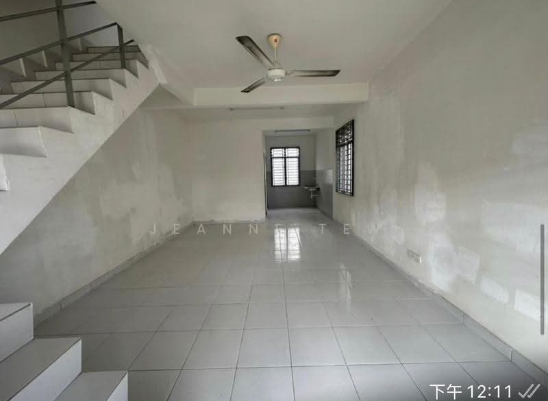 2-storey Terraced House for Sale in Taman Lagenda Putra (Kulai) - Jeanne Tew - Interior - PropertyGuru.com.my
