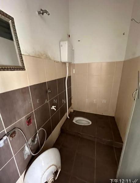 2-storey Terraced House for Sale in Taman Lagenda Putra (Kulai) - Jeanne Tew - Bathroom - PropertyGuru.com.my