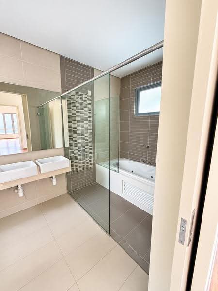 Semi-Detached House for Sale in Denai Alam (Shah Alam) - Lucas Loh - Bathroom - PropertyGuru.com.my