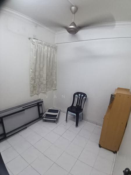 Pangsapuri untuk Dijual di Vista Pinggiran Apartment - Ivan Ng - PropertyGuru.com.my