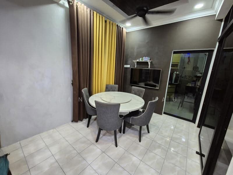 2-storey Terraced House for Sale in Taman Seri Bertam (Kepala Batas) - Jeff Lau - Dining Room - PropertyGuru.com.my