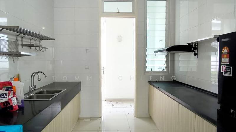 2-storey Terraced House for Rent in Eco Majestic (Semenyih) - TOMMY CHIENG - Kitchen - PropertyGuru.com.my