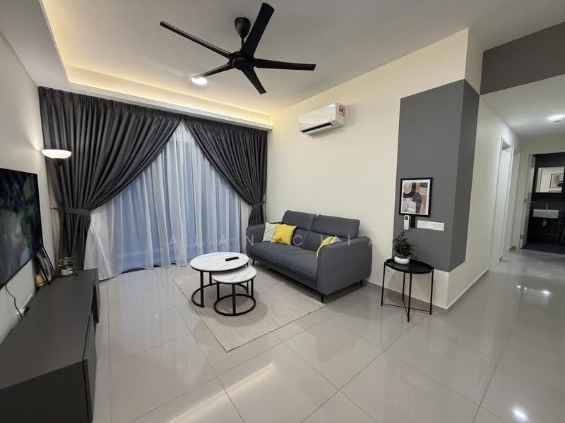 Kediaman Servis untuk Disewa di D'Clover Residences - Alan Chia - Living Room - PropertyGuru.com.my