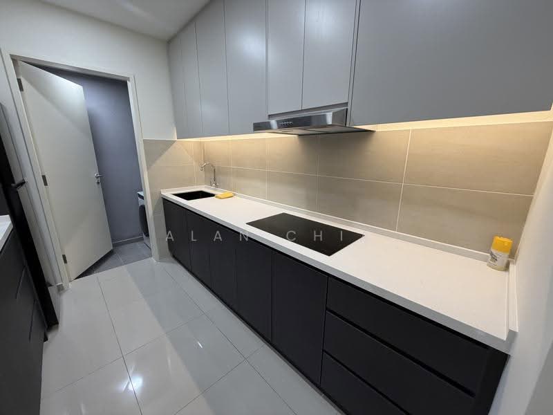 Kediaman Servis untuk Disewa di D'Clover Residences - Alan Chia - Kitchen - PropertyGuru.com.my