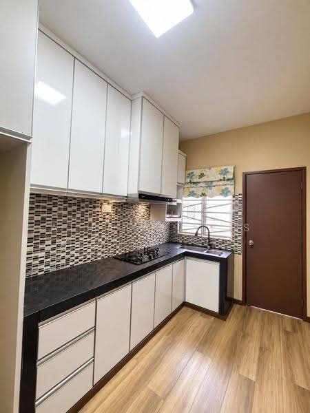Rumah Teres 2-Tingkat untuk Dijual di Taman Scientex Pasir Gudang (Pasir Gudang) - ALHAFIZ AZIS - Kitchen - PropertyGuru.com.my