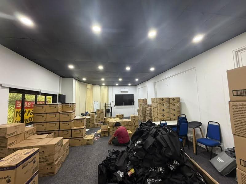 Warehouse for Rent in Taman Sains Selangor (Kota Damansara) - Brian JiaKok - Interior - PropertyGuru.com.my