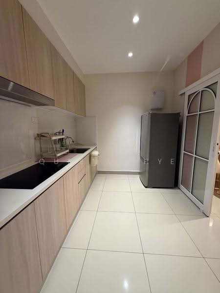 Service Residence for Rent at Veranda Residence - Queena Thye - Kitchen - PropertyGuru.com.my