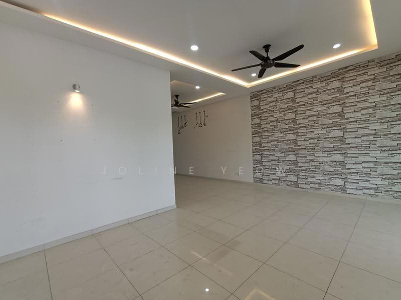 2-storey Terraced House for Sale in Ipoh (Perak) - Joline YEOW - Living Room - PropertyGuru.com.my