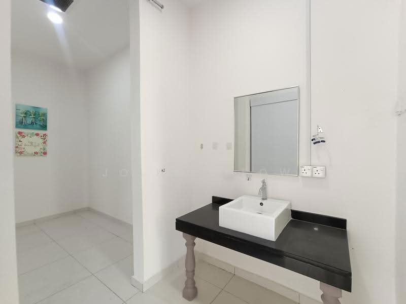 2-storey Terraced House for Sale in Ipoh (Perak) - Joline YEOW - Bathroom - PropertyGuru.com.my