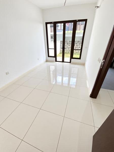 Rumah Berkembar untuk Dijual di Denai Alam (Shah Alam) - Lucas Loh - Interior - PropertyGuru.com.my