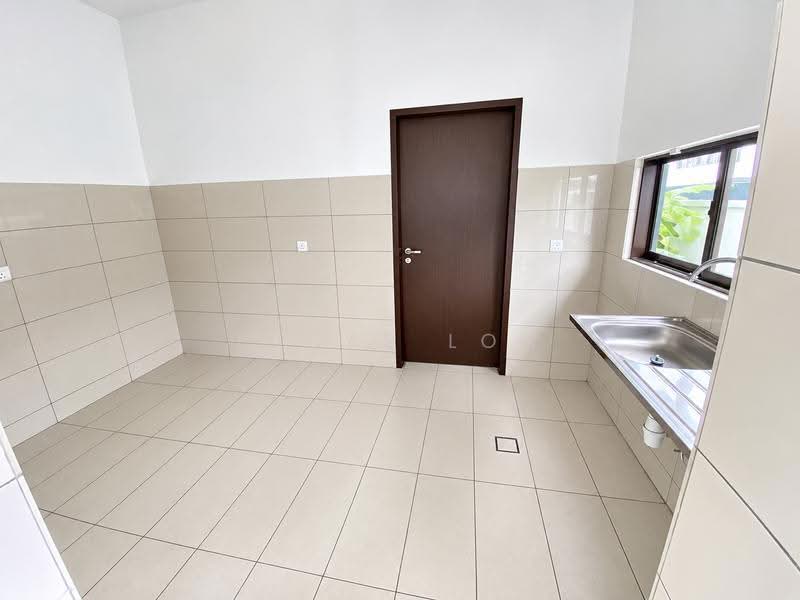 Rumah Berkembar untuk Dijual di Denai Alam (Shah Alam) - Lucas Loh - Kitchen - PropertyGuru.com.my