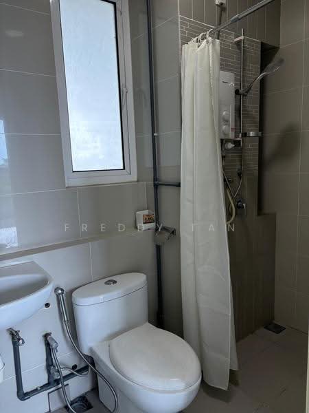 Kondominium untuk Disewa di Orchard Ville - Freddy Tan - Bathroom - PropertyGuru.com.my