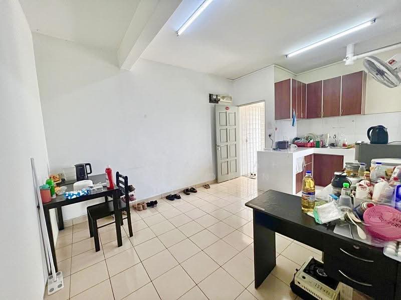 Pangsapuri untuk Dijual di Seri Atria Apartment - NORFADILAH ZAINUDDIN - Kitchen - PropertyGuru.com.my