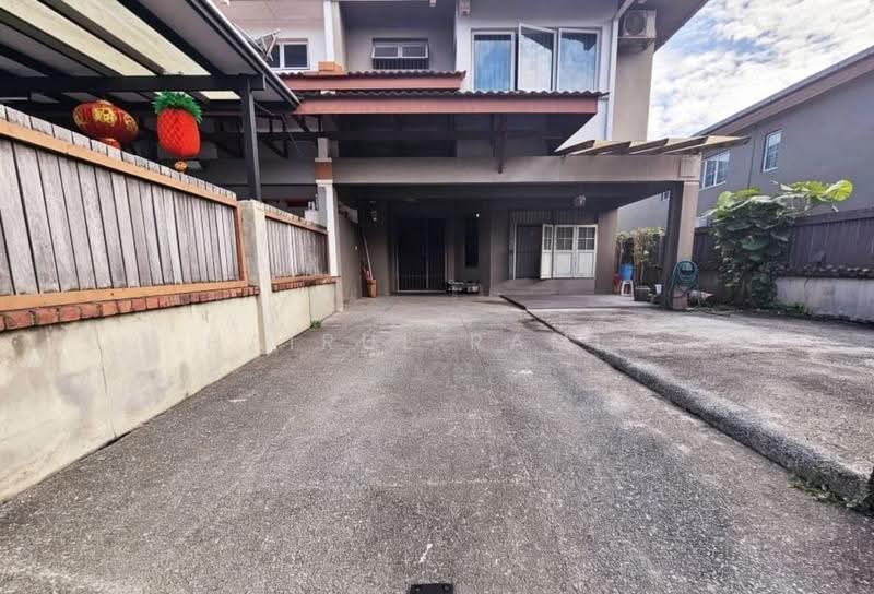 2-storey Terraced House for Sale in Kota Damansara (Selangor) - Hairul Ramli - Exterior - PropertyGuru.com.my