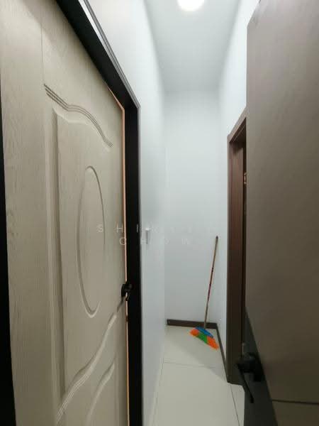 Kondominium untuk Disewa di Jesselton Twin Towers - shirley Chow - Corridor - PropertyGuru.com.my