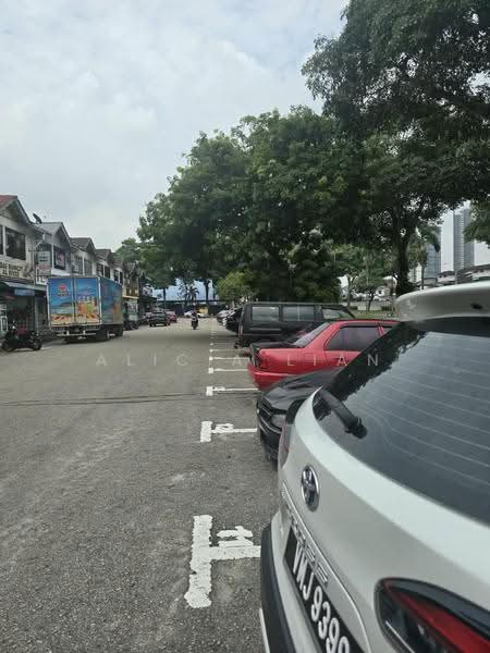 Shop for Sale in Taman Molek (Johor Bahru) - Alicia Lian - Exterior - PropertyGuru.com.my