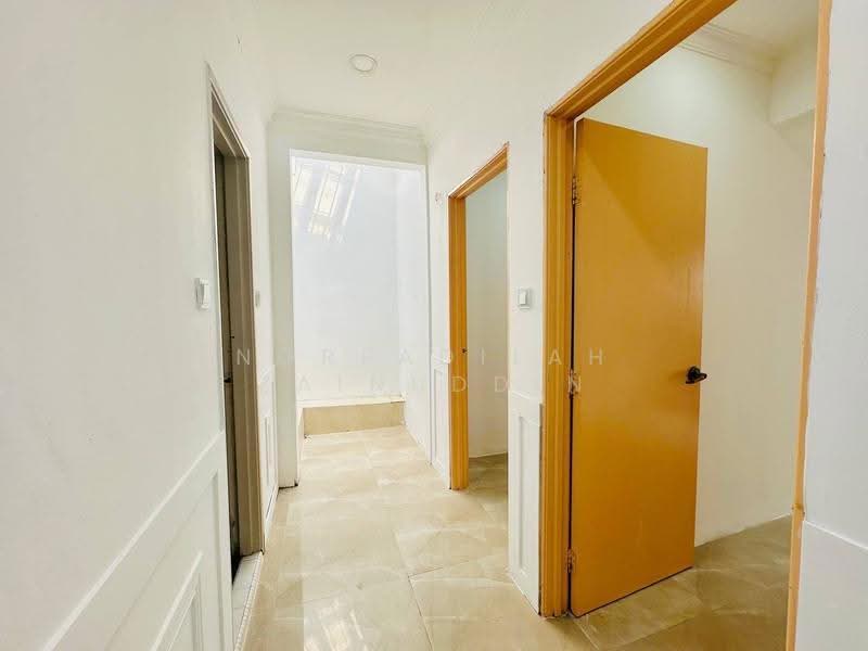 3-storey Terraced House for Sale in Batu Caves (Selangor) - NORFADILAH ZAINUDDIN - Corridor - PropertyGuru.com.my