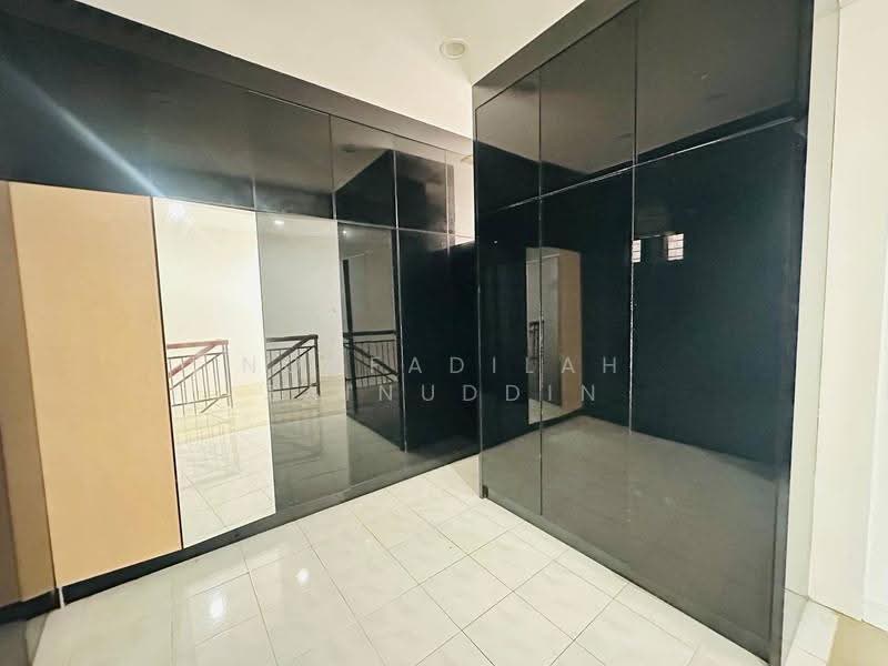 3-storey Terraced House for Sale in Batu Caves (Selangor) - NORFADILAH ZAINUDDIN - Interior - PropertyGuru.com.my