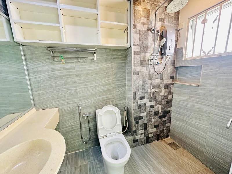3-storey Terraced House for Sale in Batu Caves (Selangor) - NORFADILAH ZAINUDDIN - Bathroom - PropertyGuru.com.my
