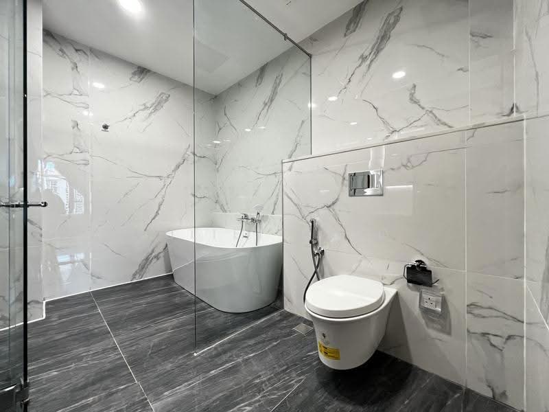 Service Residence for Rent at Core Residence @ TRX - Juliet Kang - Bathroom - PropertyGuru.com.my