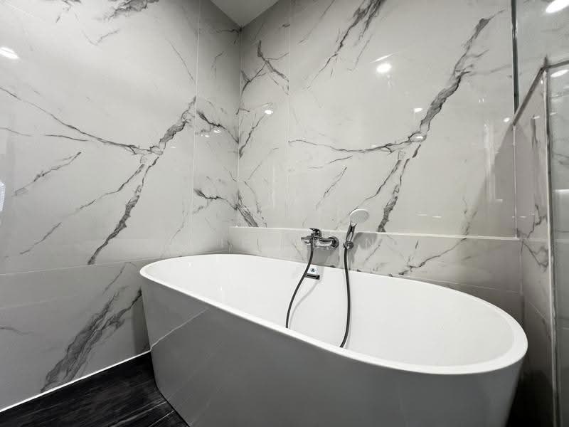 Service Residence for Rent at Core Residence @ TRX - Juliet Kang - Bathroom - PropertyGuru.com.my