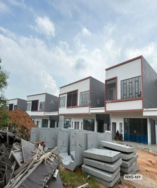 Commercial Semi-D for Rent in M Residence (Rawang) - Yap Chew Ying - Exterior - PropertyGuru.com.my