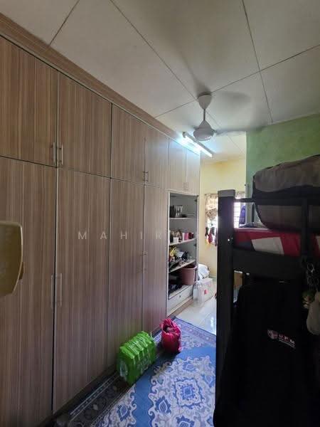2-storey Terraced House for Sale in Bandar Baru Bangi (Selangor) - Mahirah . - Bedroom - PropertyGuru.com.my