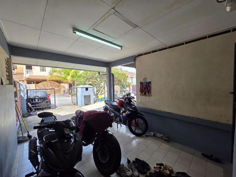 2-storey Terraced House for Sale in Bandar Baru Bangi (Selangor) - Mahirah . - Exterior - PropertyGuru.com.my