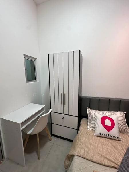 Kediaman Servis untuk Disewa di Petalz Residences - Jovee Chow - Bedroom - PropertyGuru.com.my