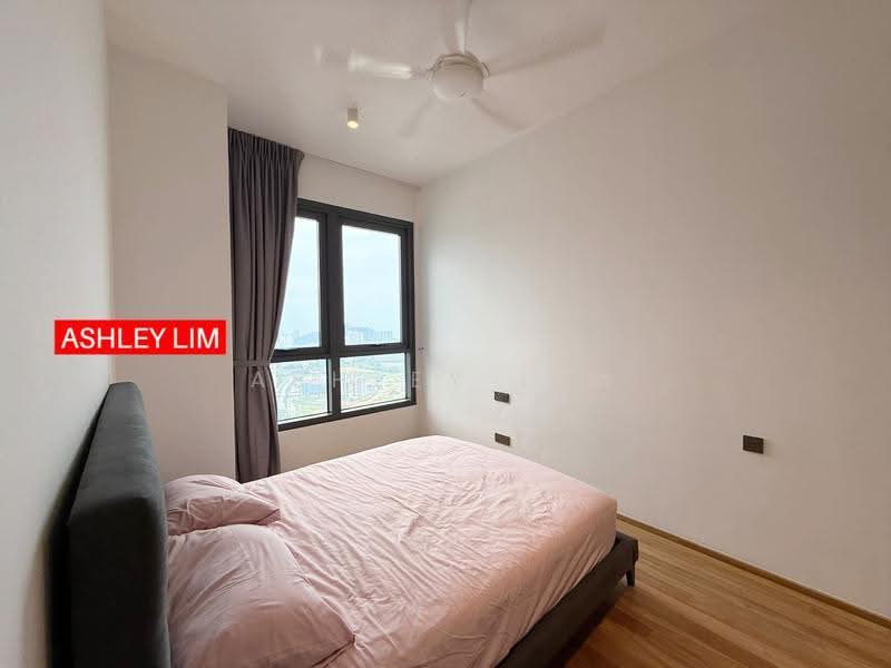 Service Residence for Sale at Marriott Residence @ Gurney - Ashley Lim - Bedroom - PropertyGuru.com.my
