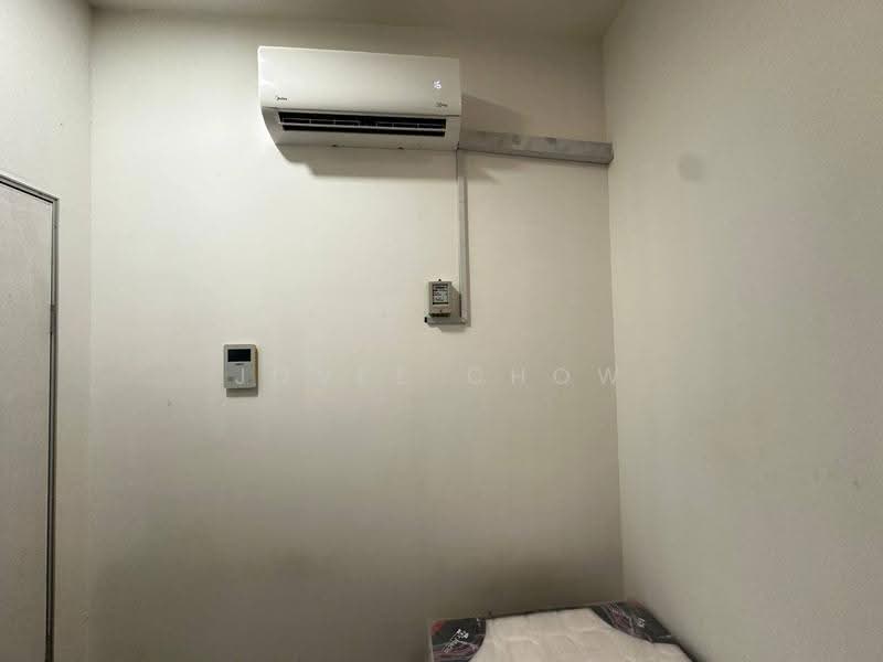 Kediaman Servis untuk Disewa di Petalz Residences - Jovee Chow - Bedroom - PropertyGuru.com.my