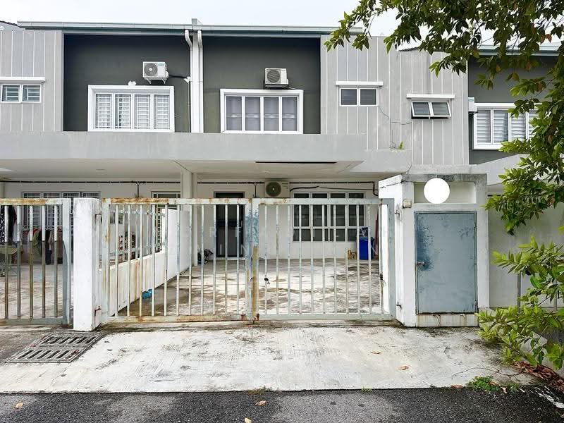 2-storey Terraced House for Sale in Kuala Selangor (Selangor) - NORFADILAH ZAINUDDIN - Exterior - PropertyGuru.com.my