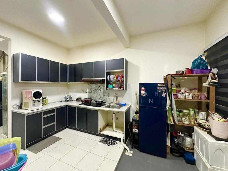 2-storey Terraced House for Sale in Kuala Selangor (Selangor) - NORFADILAH ZAINUDDIN - Kitchen - PropertyGuru.com.my