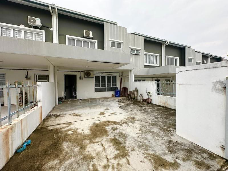 2-storey Terraced House for Sale in Kuala Selangor (Selangor) - NORFADILAH ZAINUDDIN - Exterior - PropertyGuru.com.my